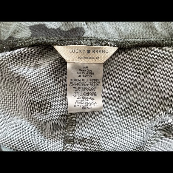Lucky Brand Ladies' 4-Piece Pajama Set Green (Distressed Camo) S-M-L - Picture 9 of 12
